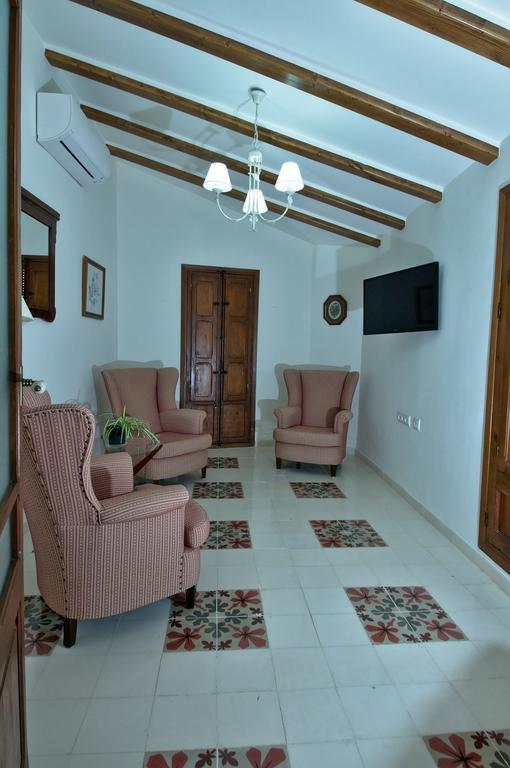 Casa Rural "Ca Tona" Чулиля Екстериор снимка